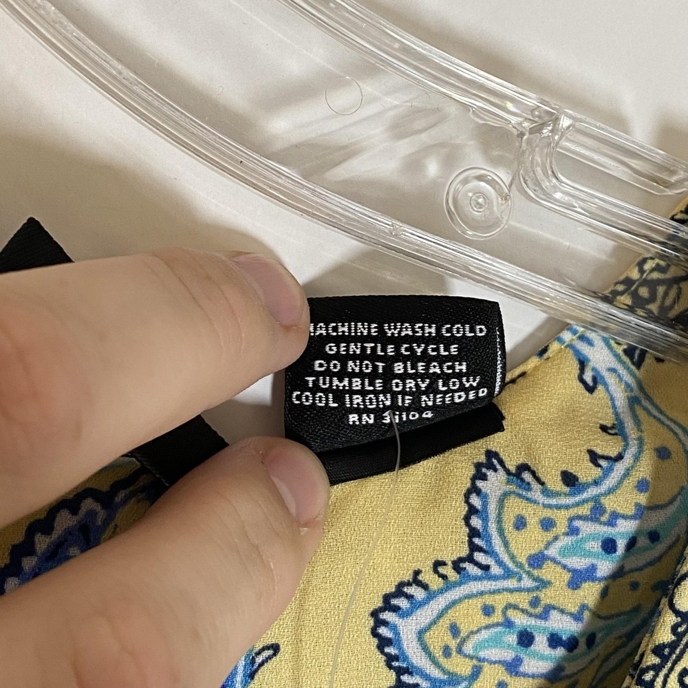 New Directions Top Womens Small Yellow Blue Paisley Sleeveless Tunic Blouse - Picture 10 of 15